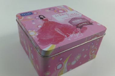 cosmetic tin box